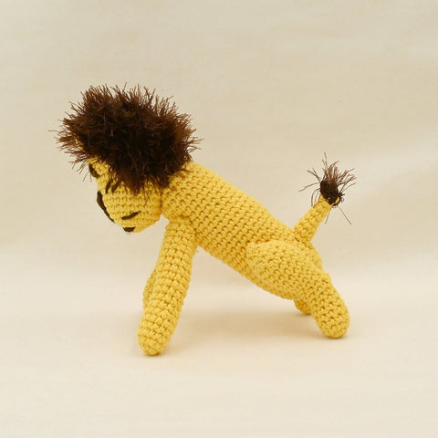 Hand Crochet Lion Squeaker Dog Toy - Sparkly Tails