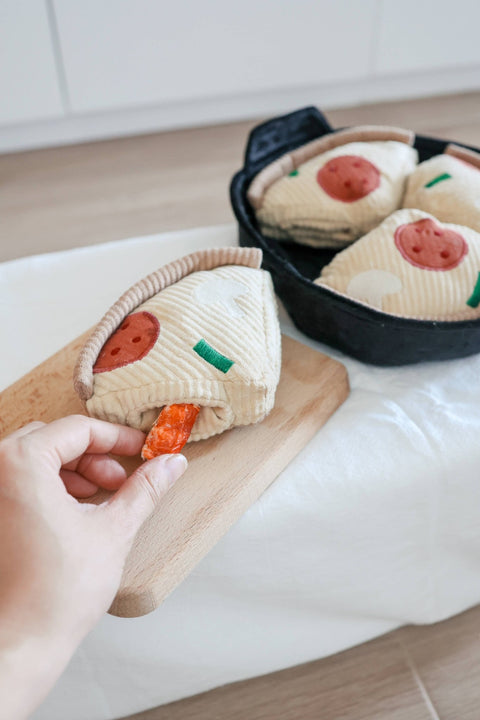 Pizza Enrichment Dog Toy - Sparkly Tails