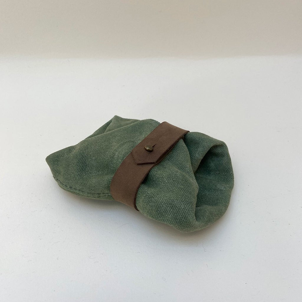Foldable Dog Bowl. Made with recyclable canvas - Sparkly Tails