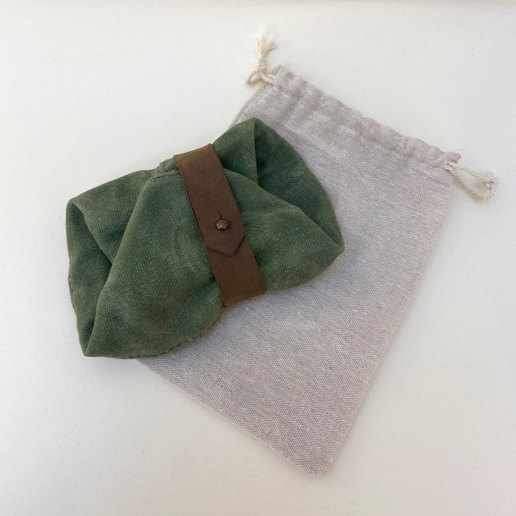 Foldable Dog Bowl. Made with recyclable canvas - Sparkly Tails