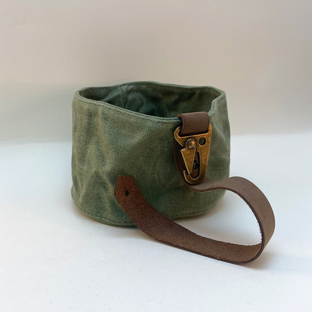 Foldable Dog Bowl. Made with recyclable canvas - Sparkly Tails