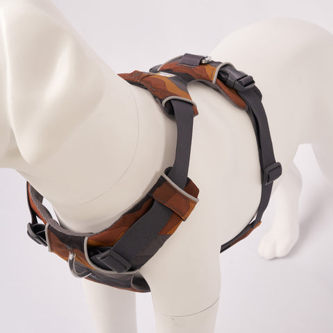 White dog model wearing aRuffwear Front Range Harness, Moonlight Mountains harness on a light gray background