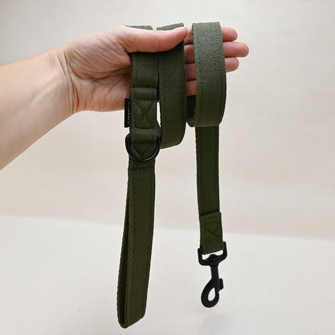 Green Khaki Lead, Made From Ocean Plastics - Sparkly Tails