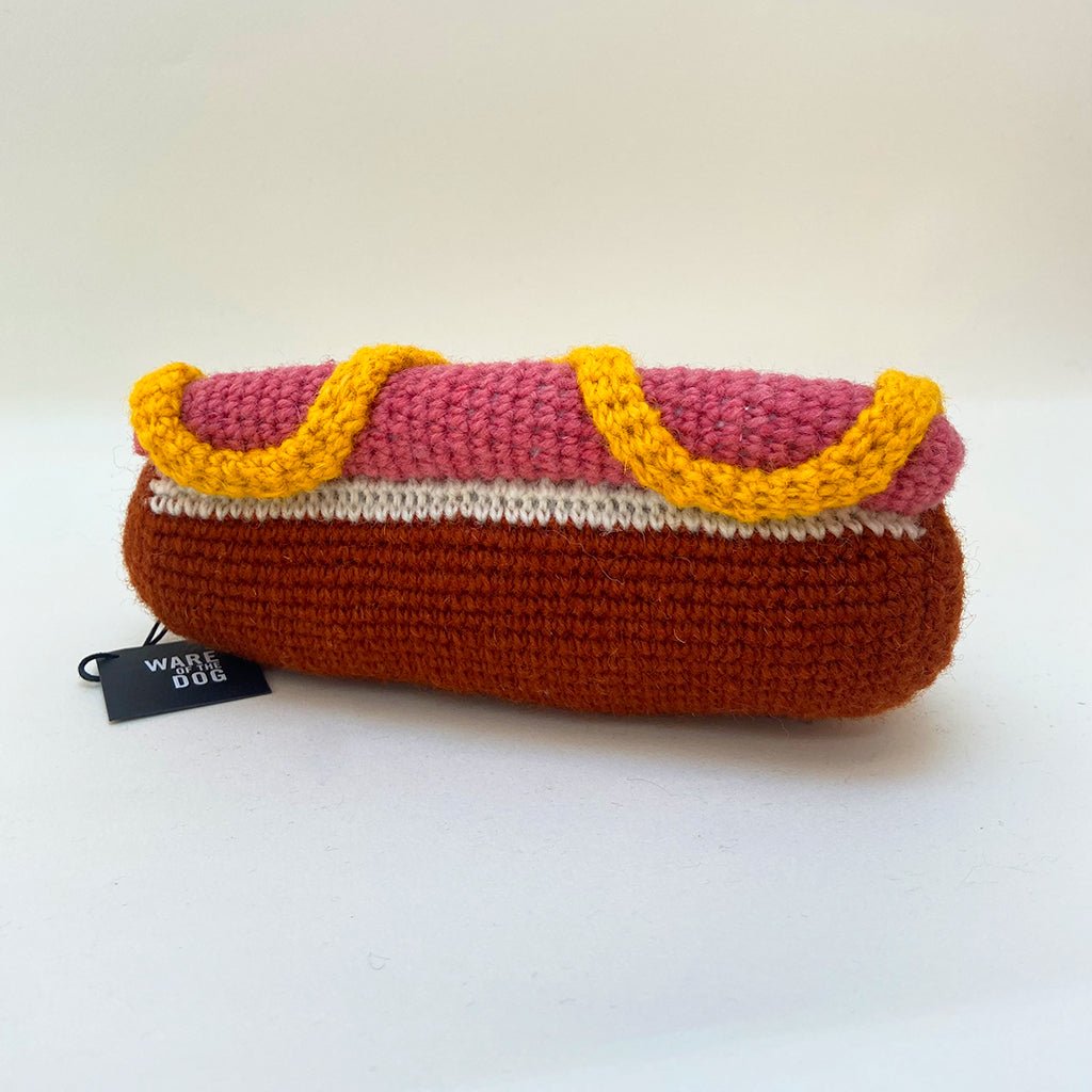 https://sparklytails.com/cdn/shop/products/squeaker-dog-toy-hot-dog-by-ware-of-the-dog-610457.jpg?v=1692960833&width=1445